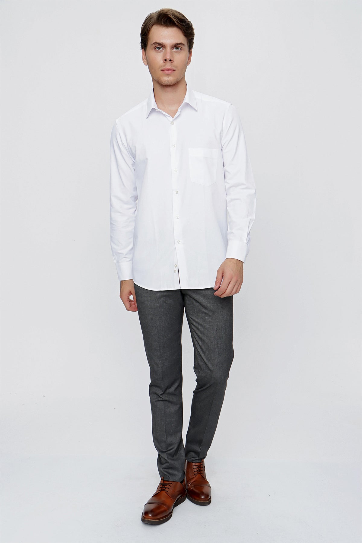 Comfort-Fit Basic Shirt - White