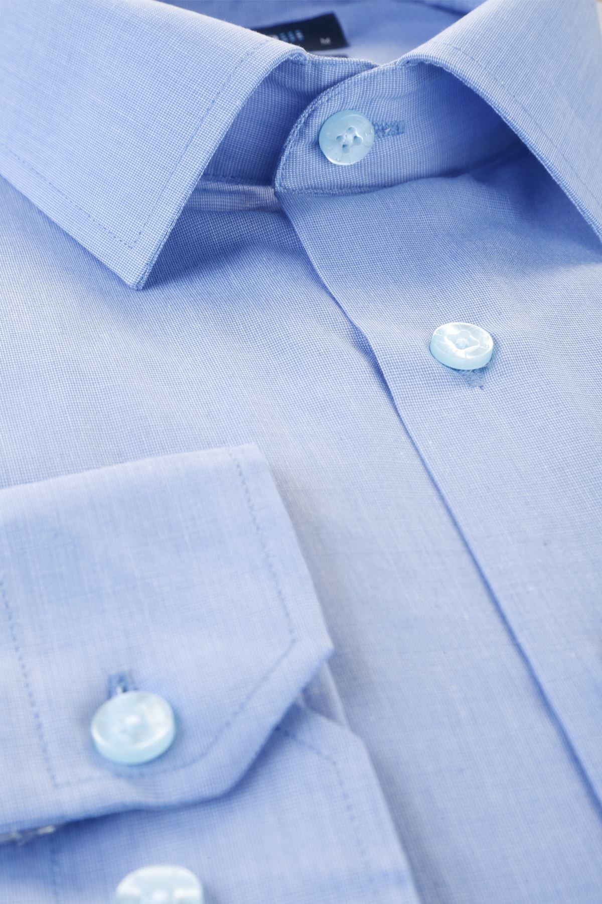 Comfort-Fit Classic Shirt - Light Blue