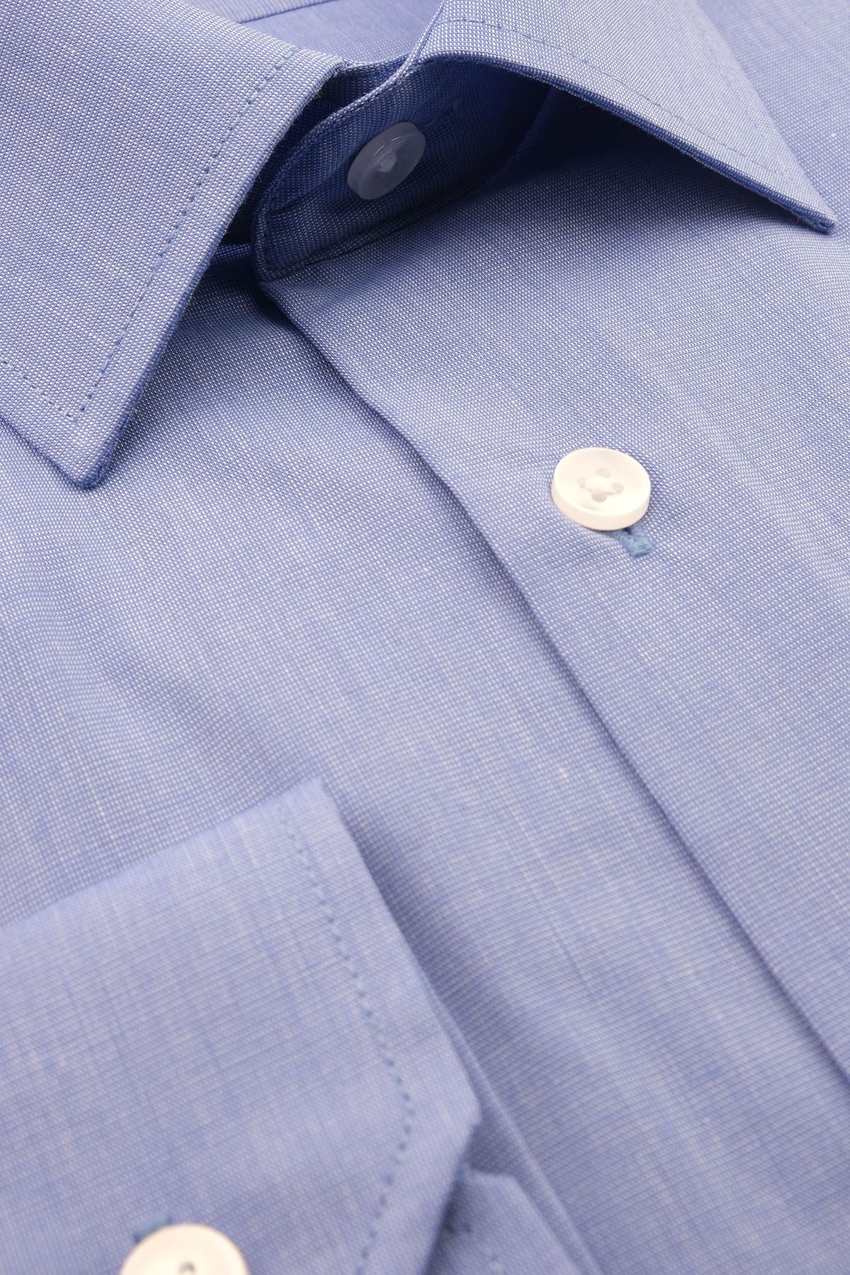 Comfort-Fit Classic Shirt - Blue