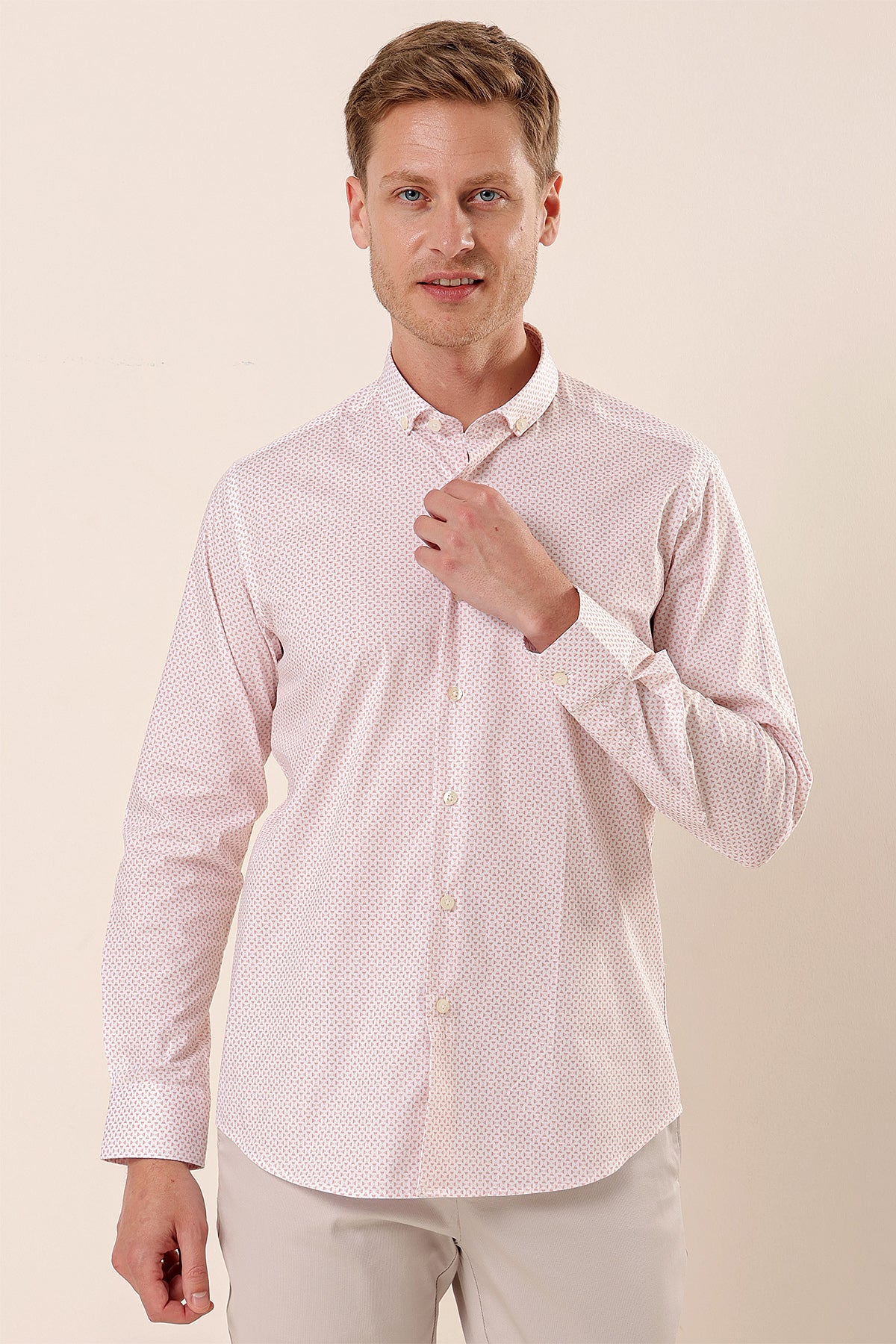 Slim-Fit Patterned Oxford Shirt - Beige