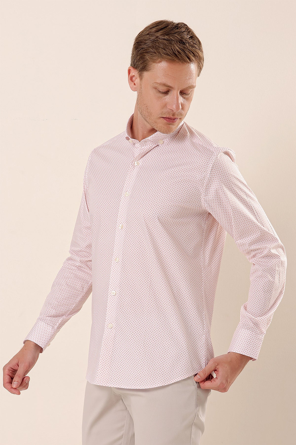 Slim-Fit Patterned Oxford Shirt - Beige