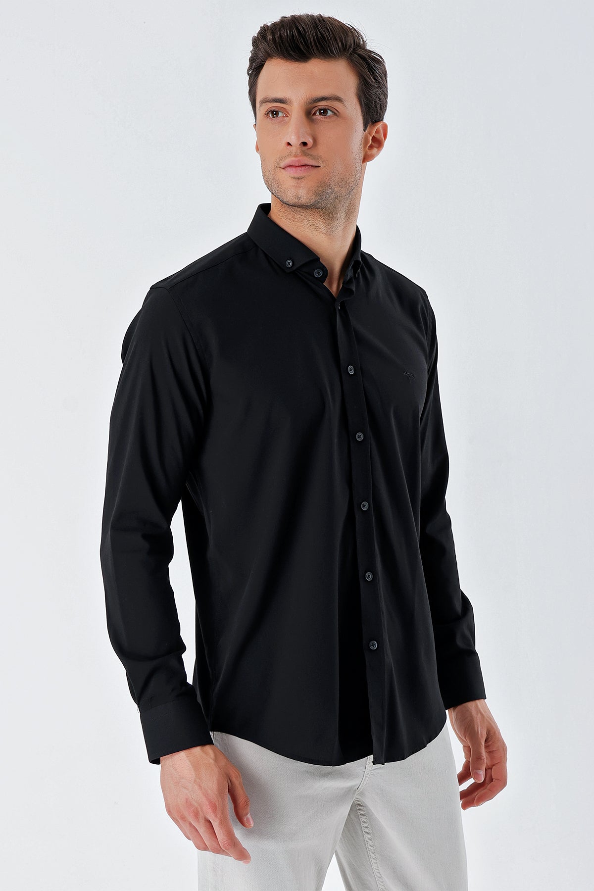 Slim-Fit Oxford Shirt - Black