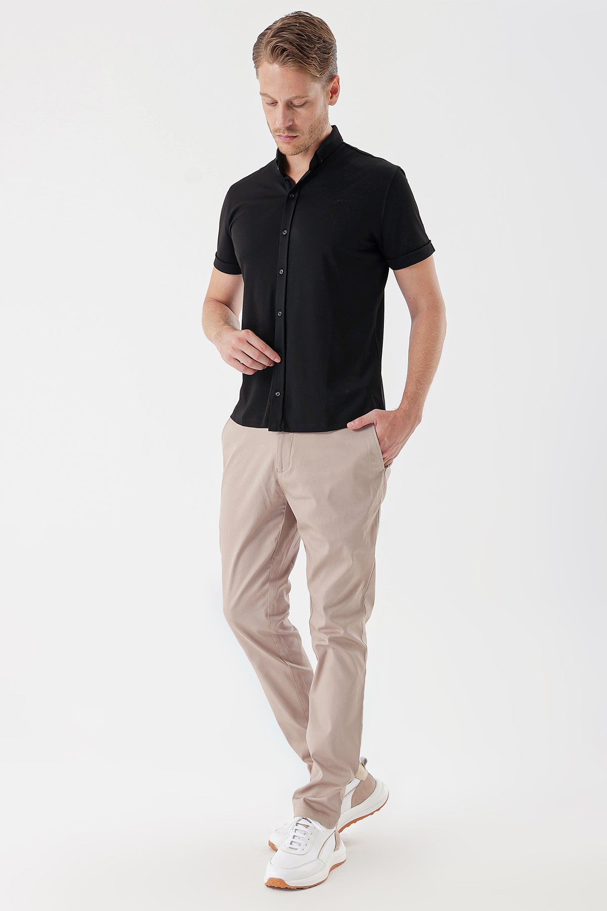 Slim-Fit Short Sleeve Oxford Shirt - Black