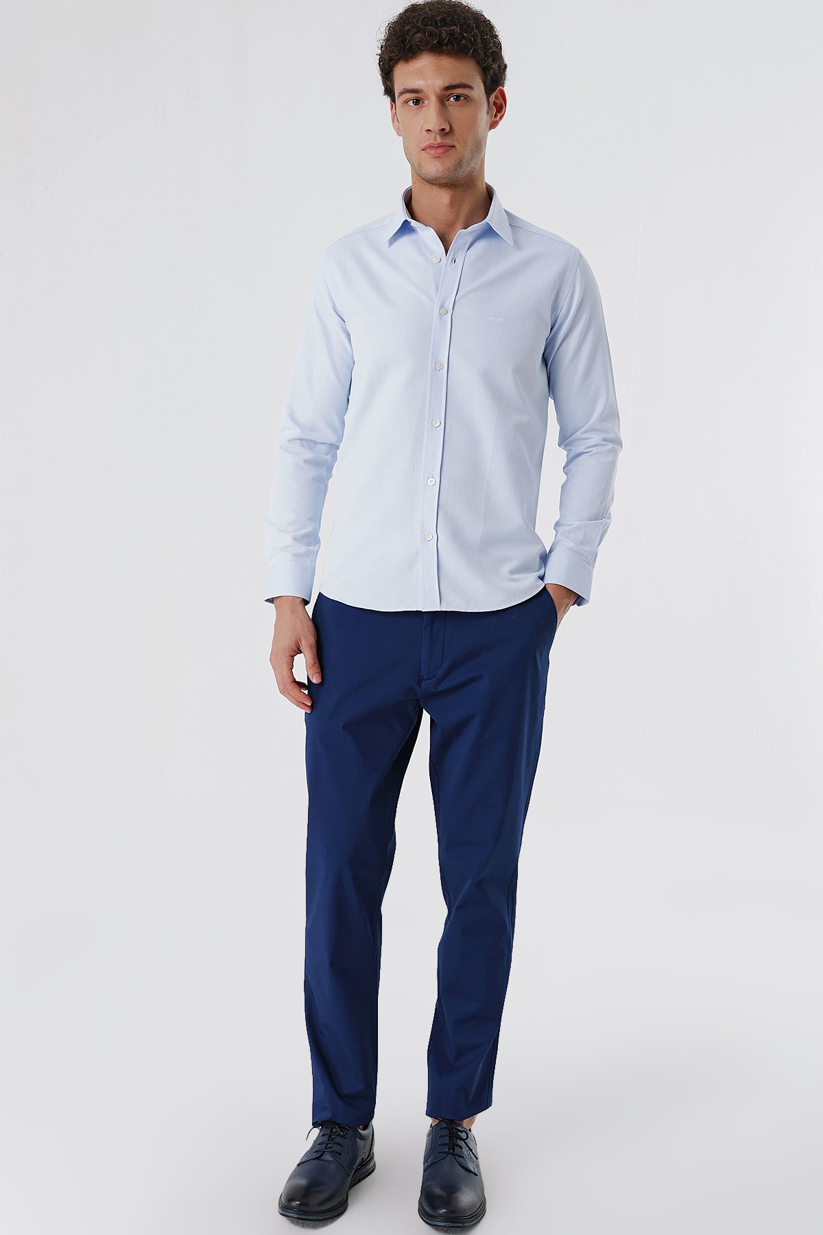 Slim-Fit Textured Classic Shirt - Light Blue