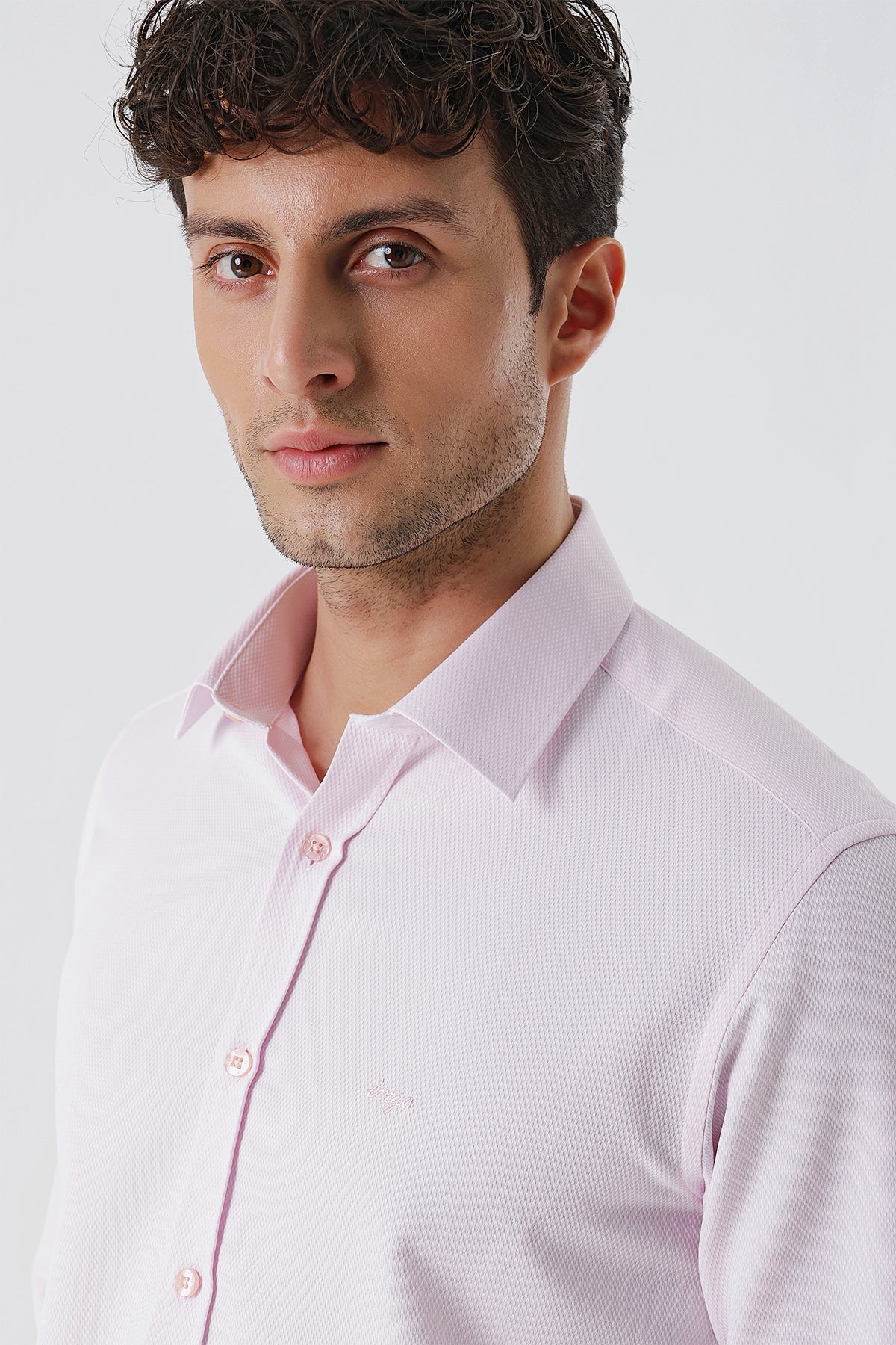 Slim-Fit Textured Classic Shirt - Rose