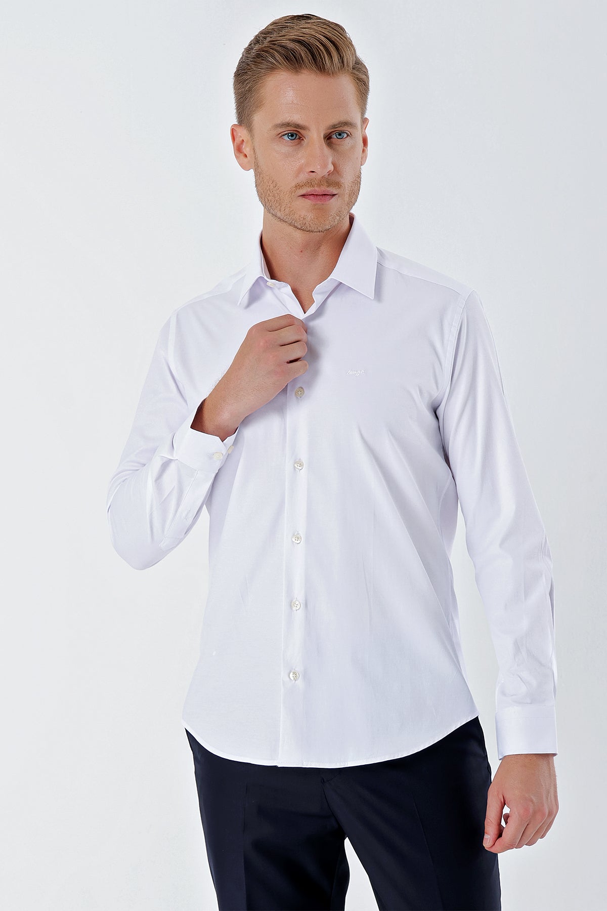 Slim-Fit Basic Shirt - White