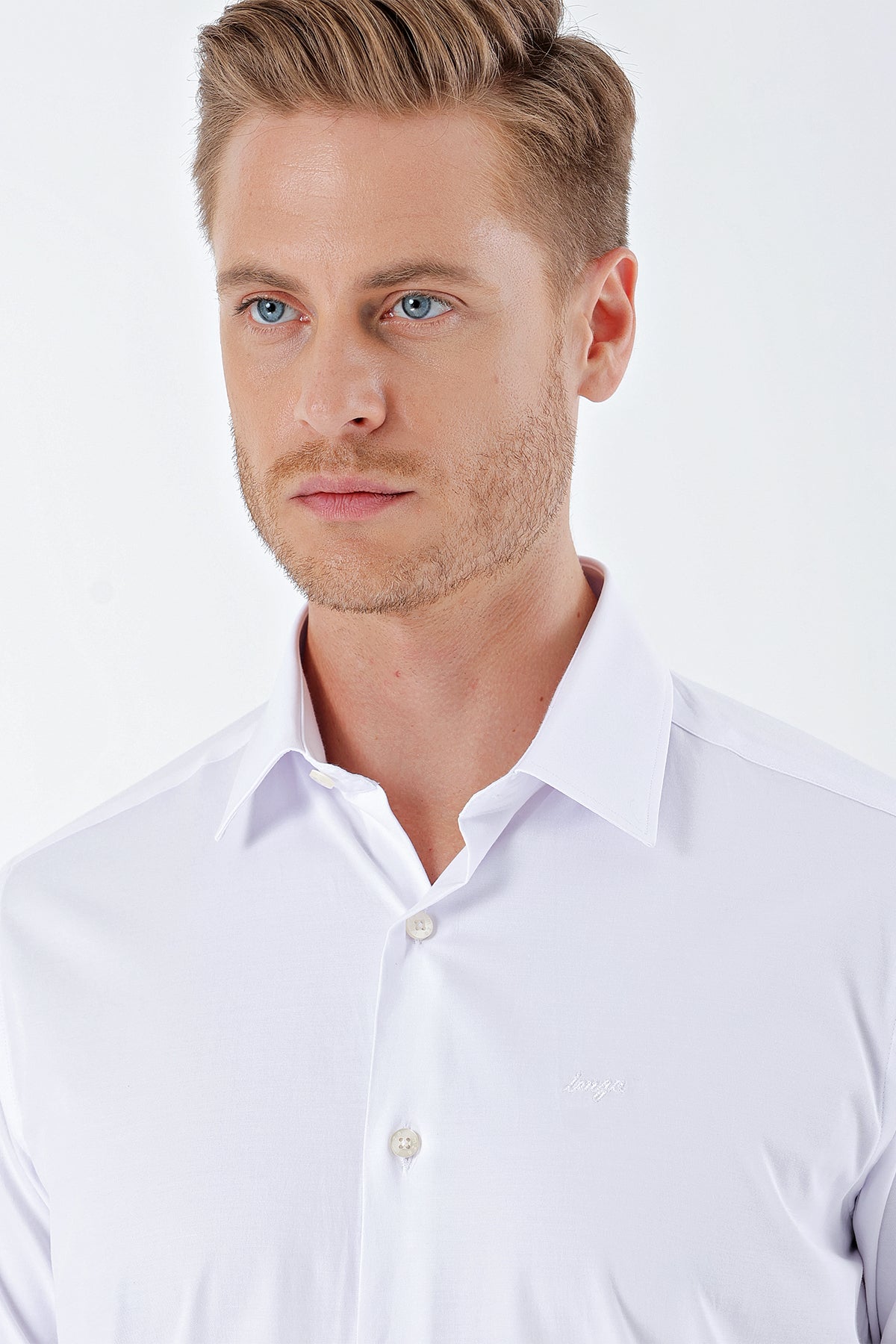 Slim-Fit Basic Shirt - White