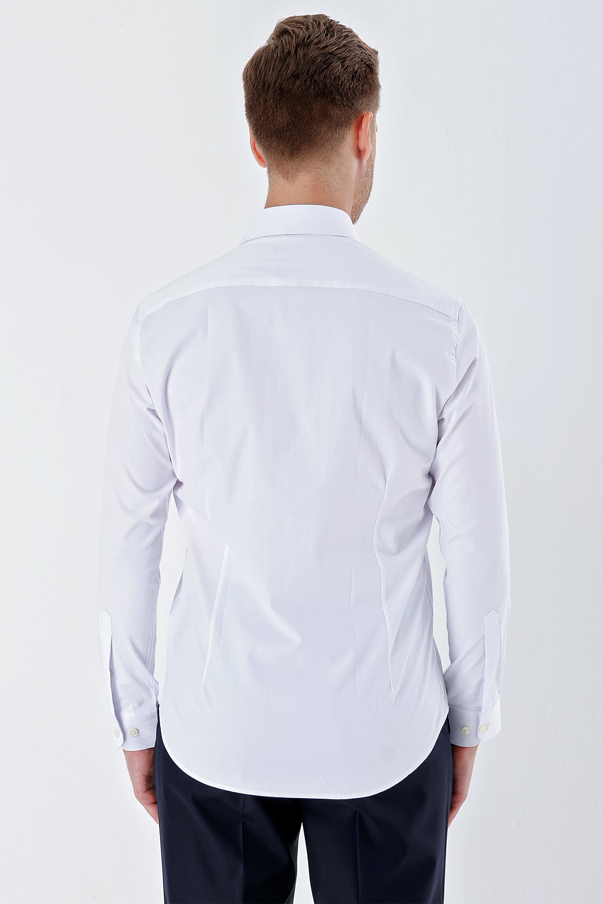 Slim-Fit Basic Shirt - White