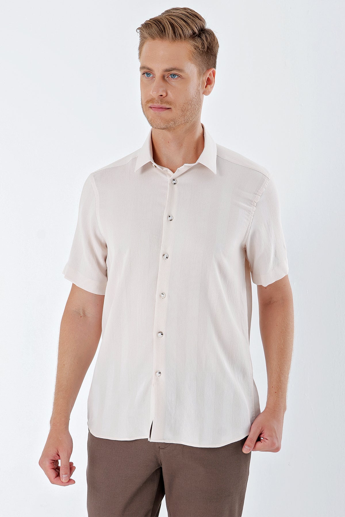 Comfort-Fit Short Sleeve Striped Shirt - Light Beige