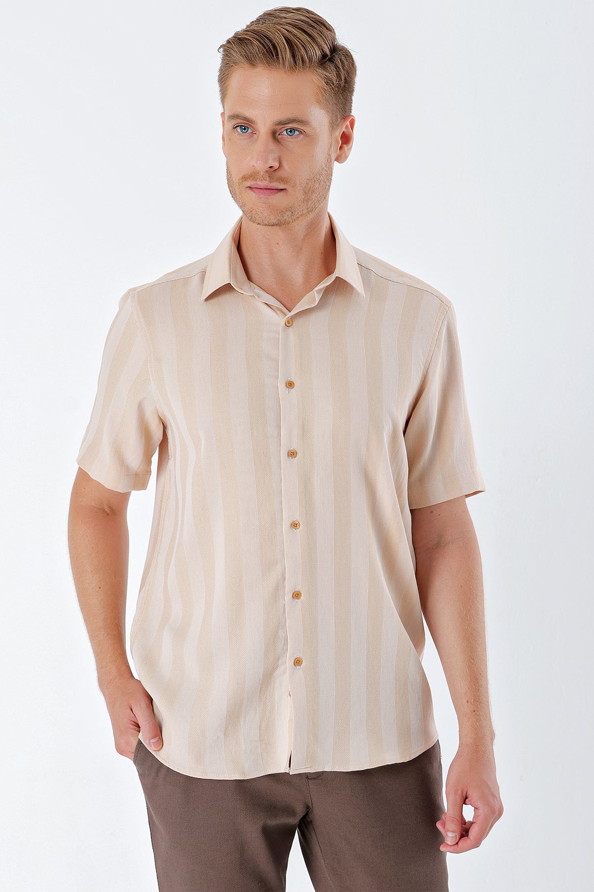 Comfort-Fit Short Sleeve Striped Shirt - Beige