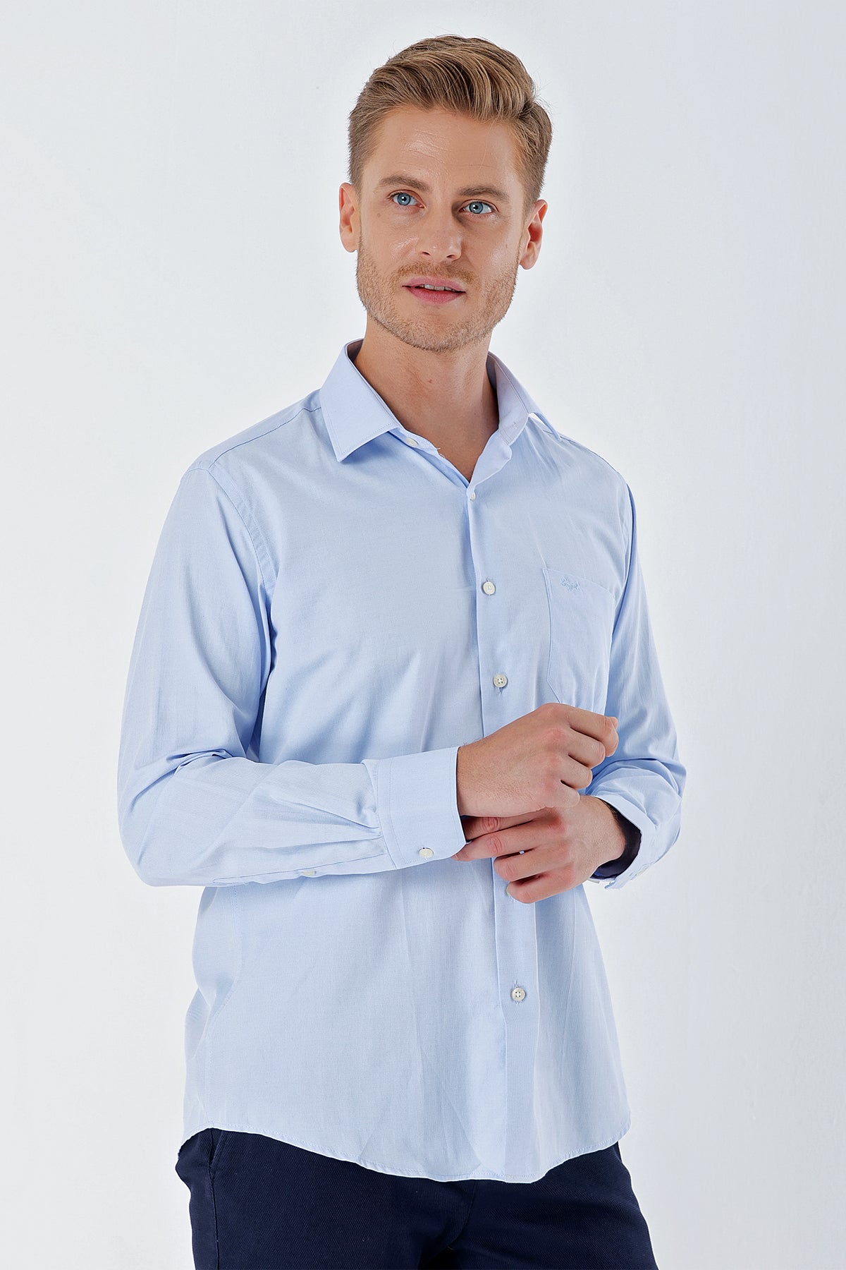 Comfort-Fit Textured Classic Shirt - Blue