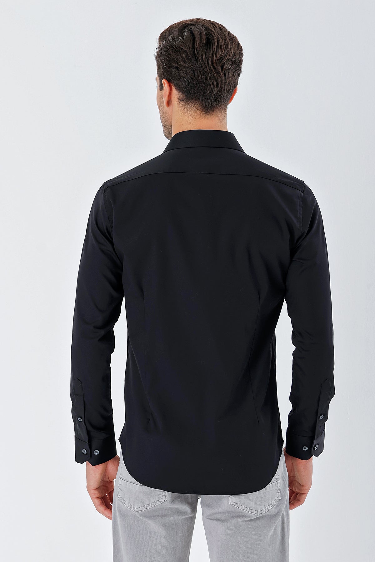 Slim-Fit Premium Basic Shirt - Black