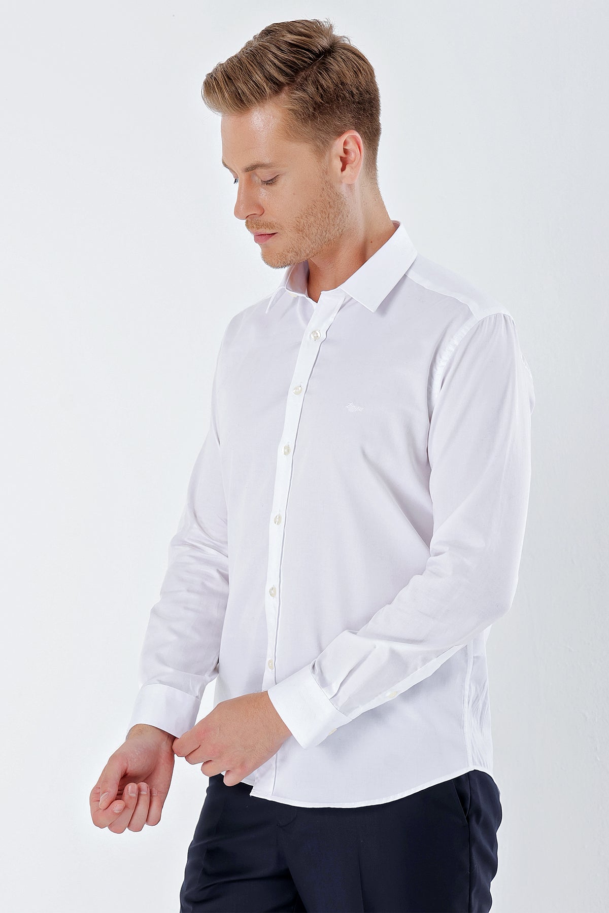 Slim-Fit Premium Basic Shirt - White