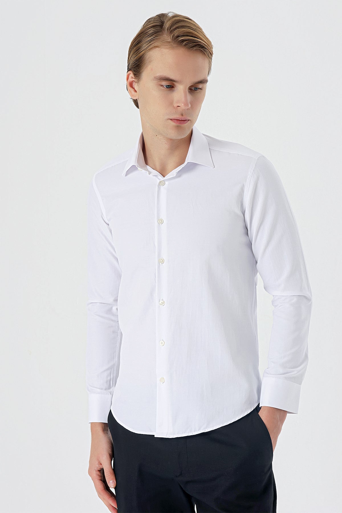 Slim-Fit Basic Shirt - White