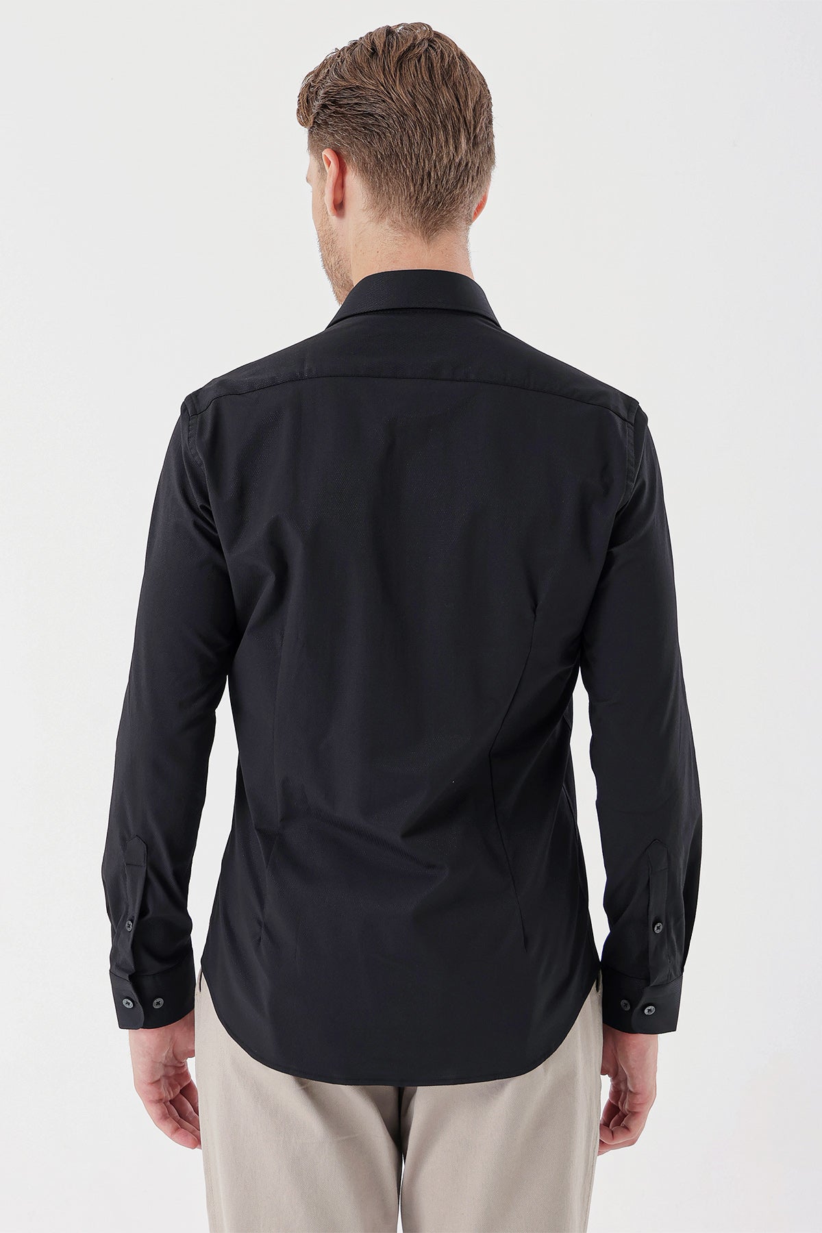 Slim-Fit Textured Classic Shirt - Black