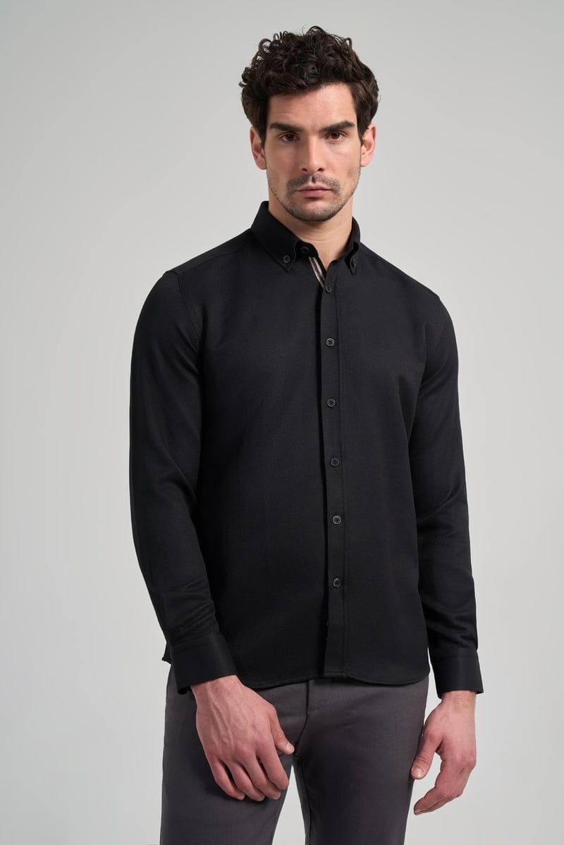 Slim-Fit Textured Shirt - Black