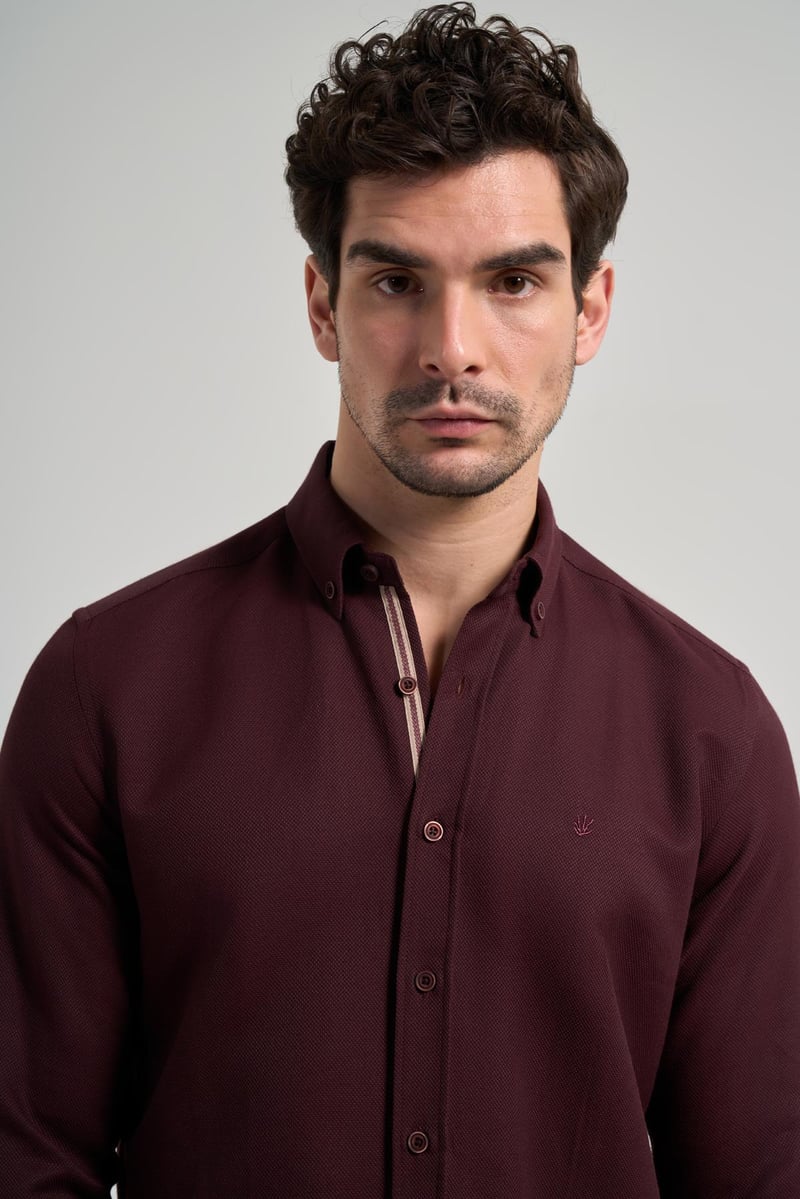 Slim-Fit Textured Shirt - Burgundy