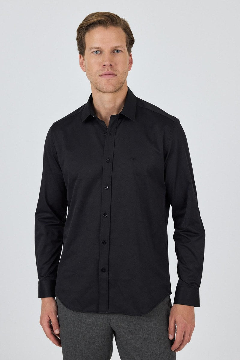 Slim-Fit Classic Shirt - Black