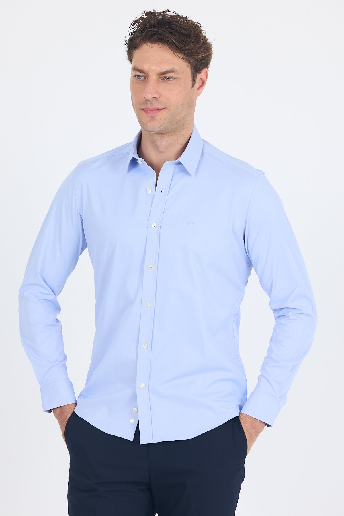Slim-Fit Classic Shirt - Light Blue