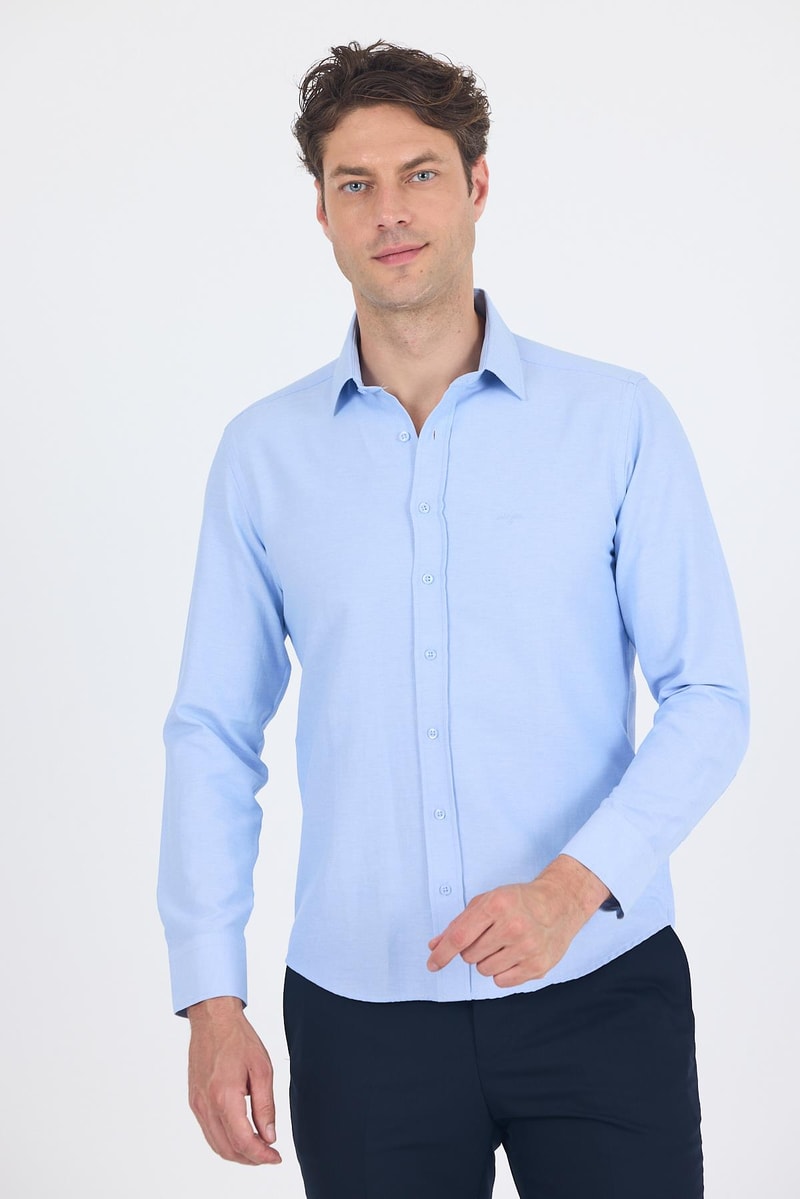 Slim-Fit Classic Shirt - Black