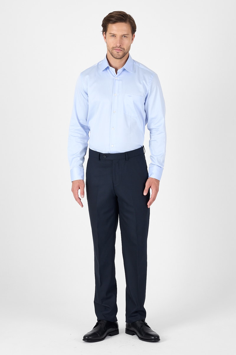Comfort-Fit Premium Classic Shirt - Blue