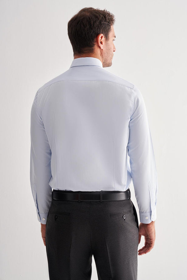 Slim-Fit Classic Shirt - Light Blue