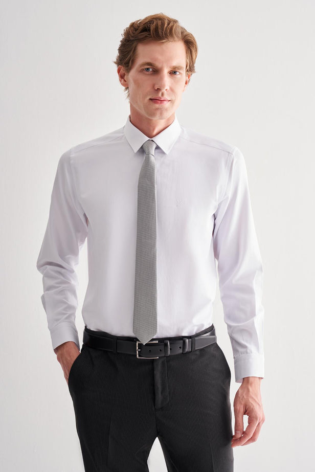 Slim-Fit Classic Shirt - White