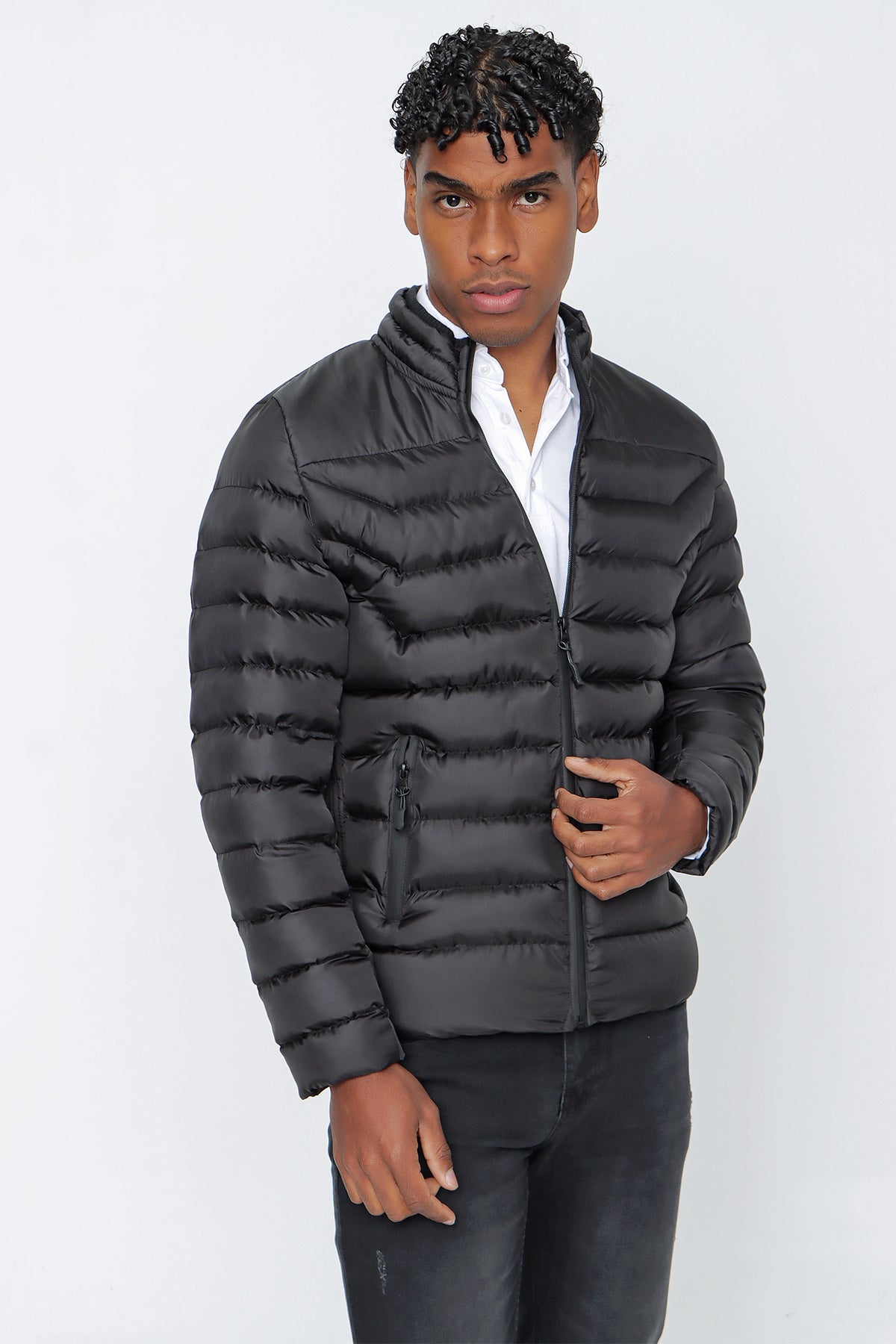 Slim-Fit Stand-Up Collar Puffer Jacket - Black