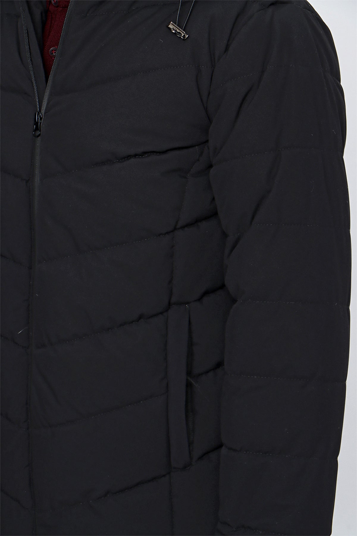 Slim-Fit Hooded Puffer Jacket - Black