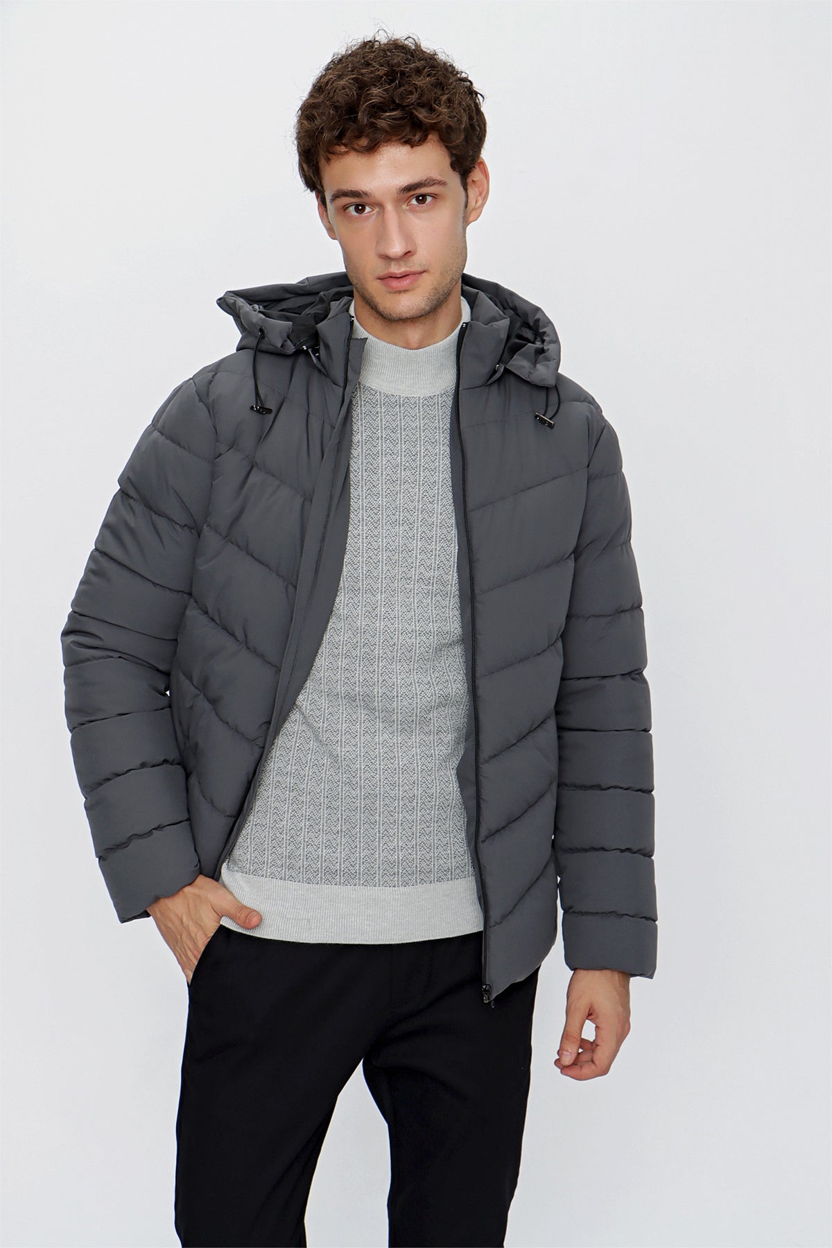 Slim-Fit Hooded Puffer Jacket - Grey