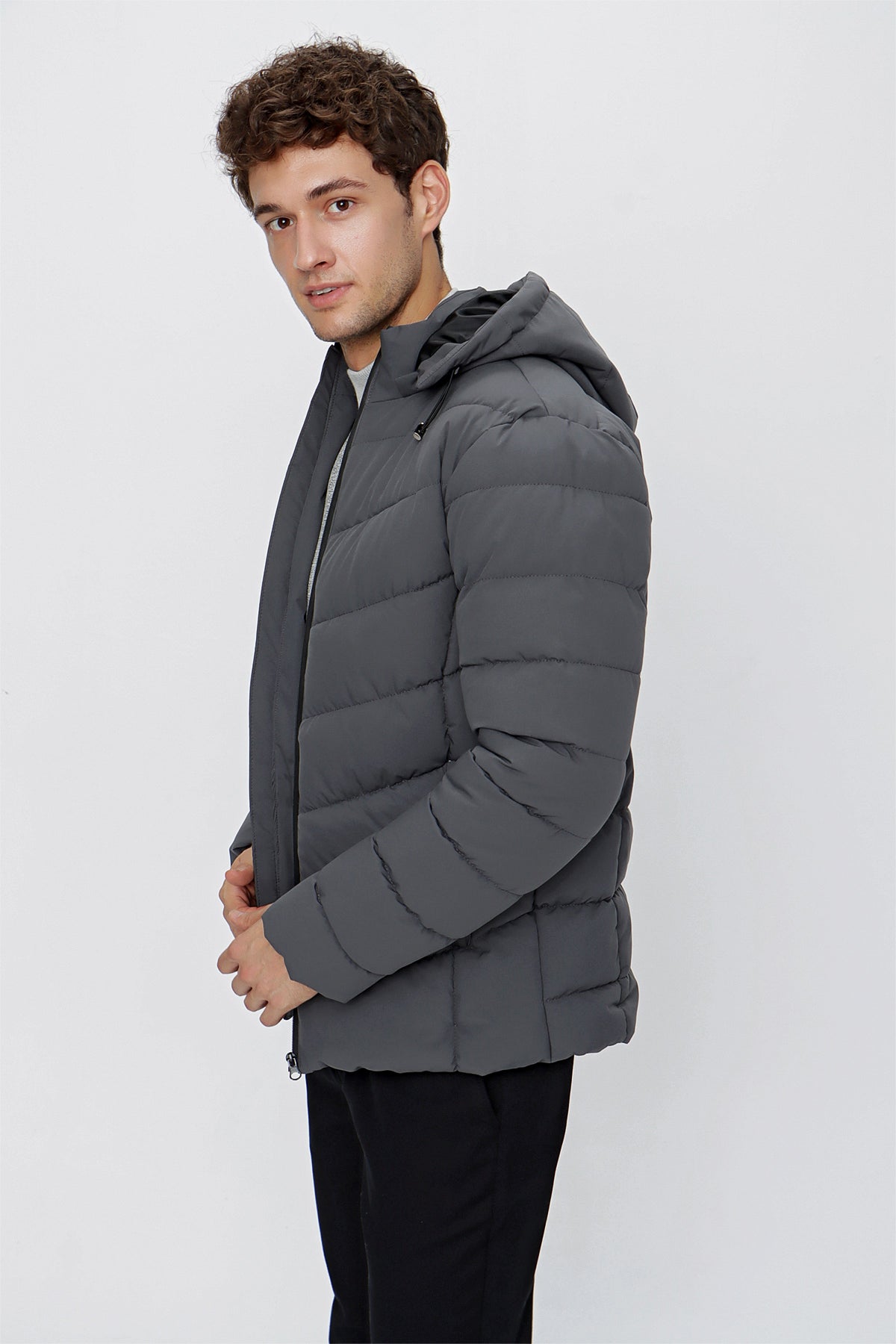 Slim-Fit Hooded Puffer Jacket - Grey