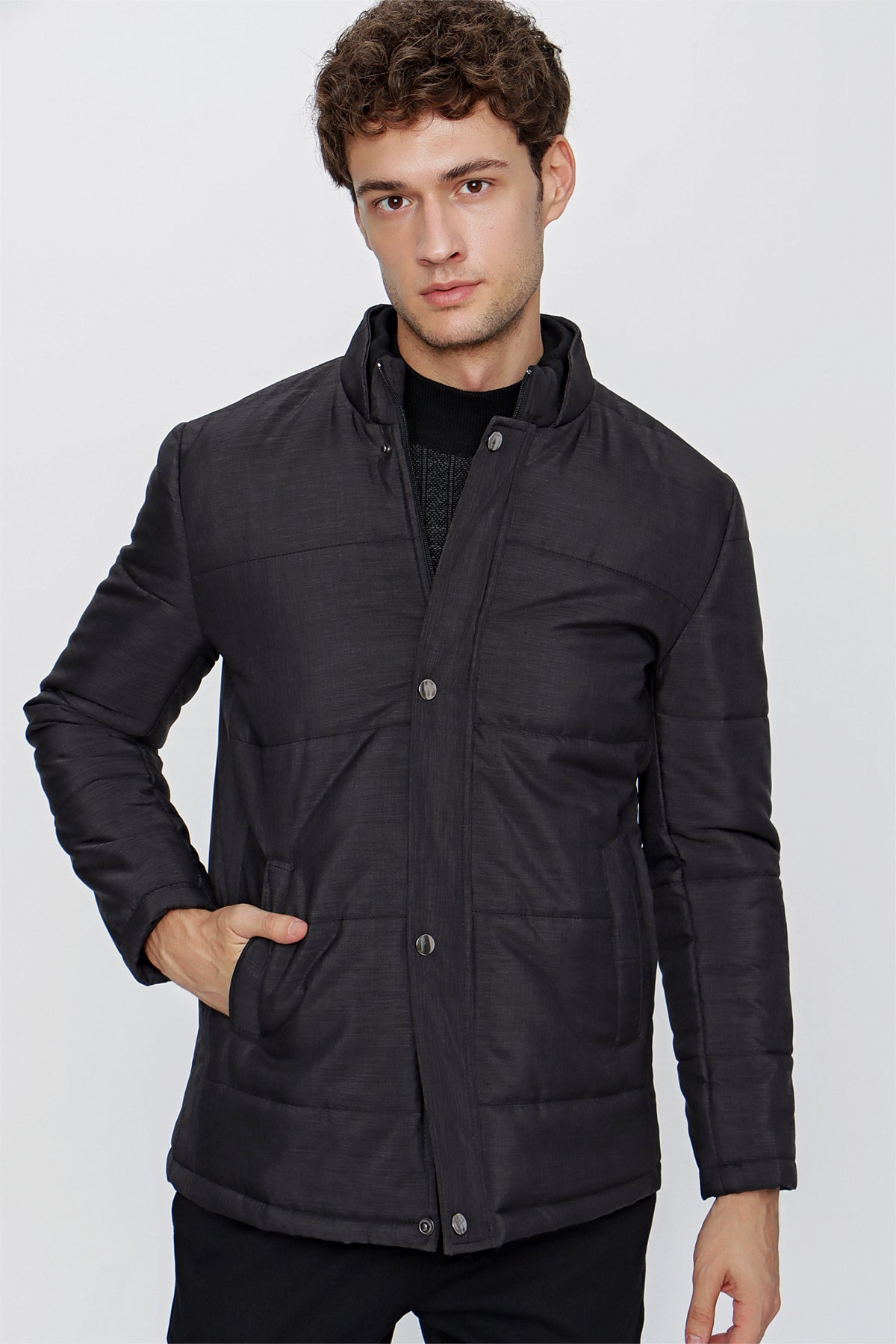 Slim-Fit Stand-Up Collar Puffer Jacket - Black