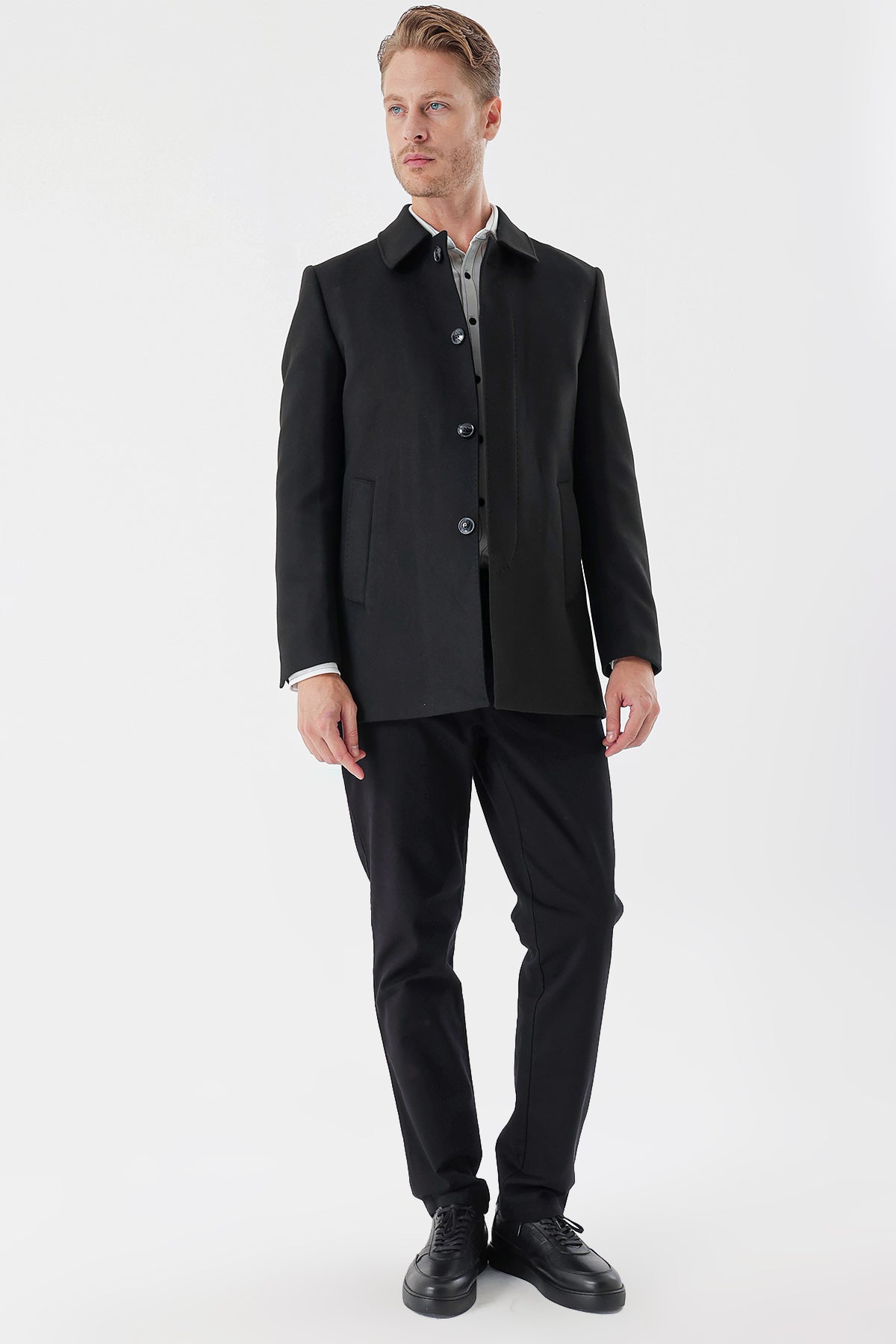 Comfort-Fit Plain Coat - Black