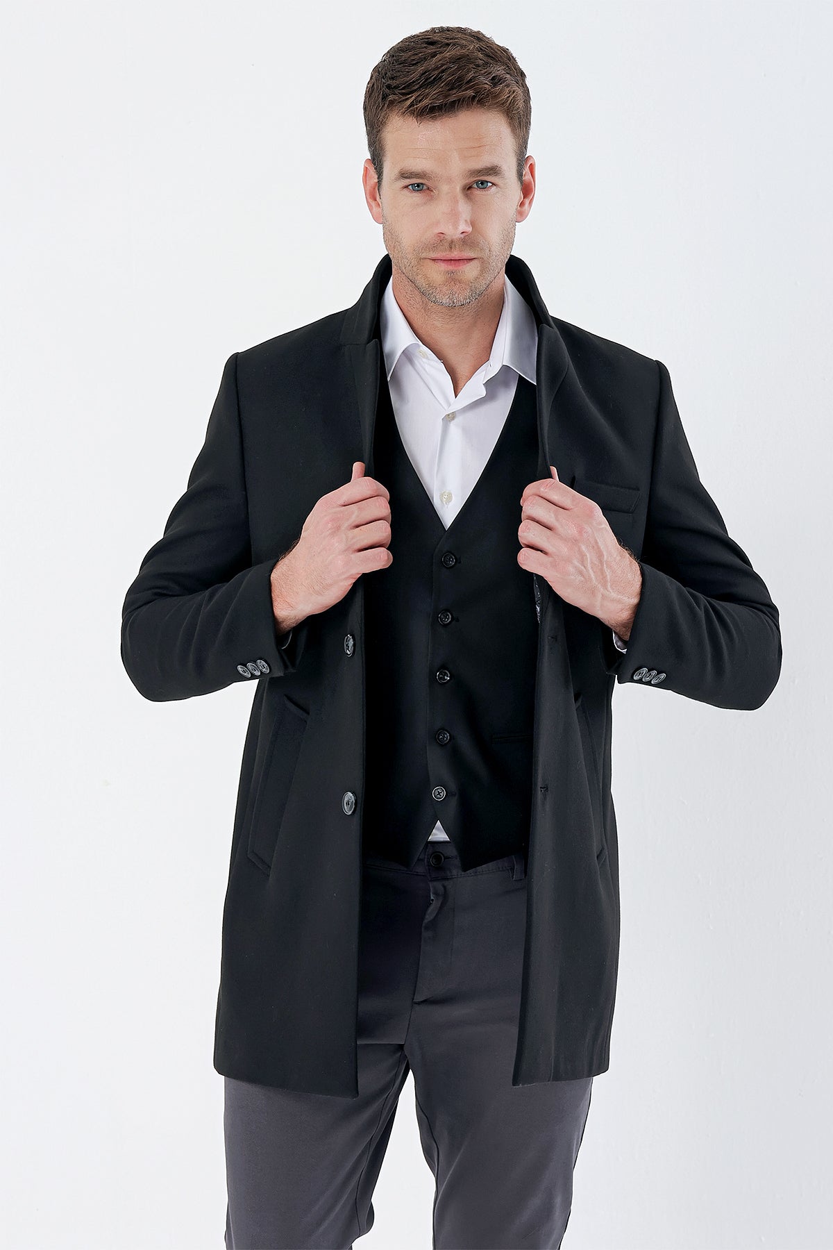 Slim-Fit Plain Coat - Black