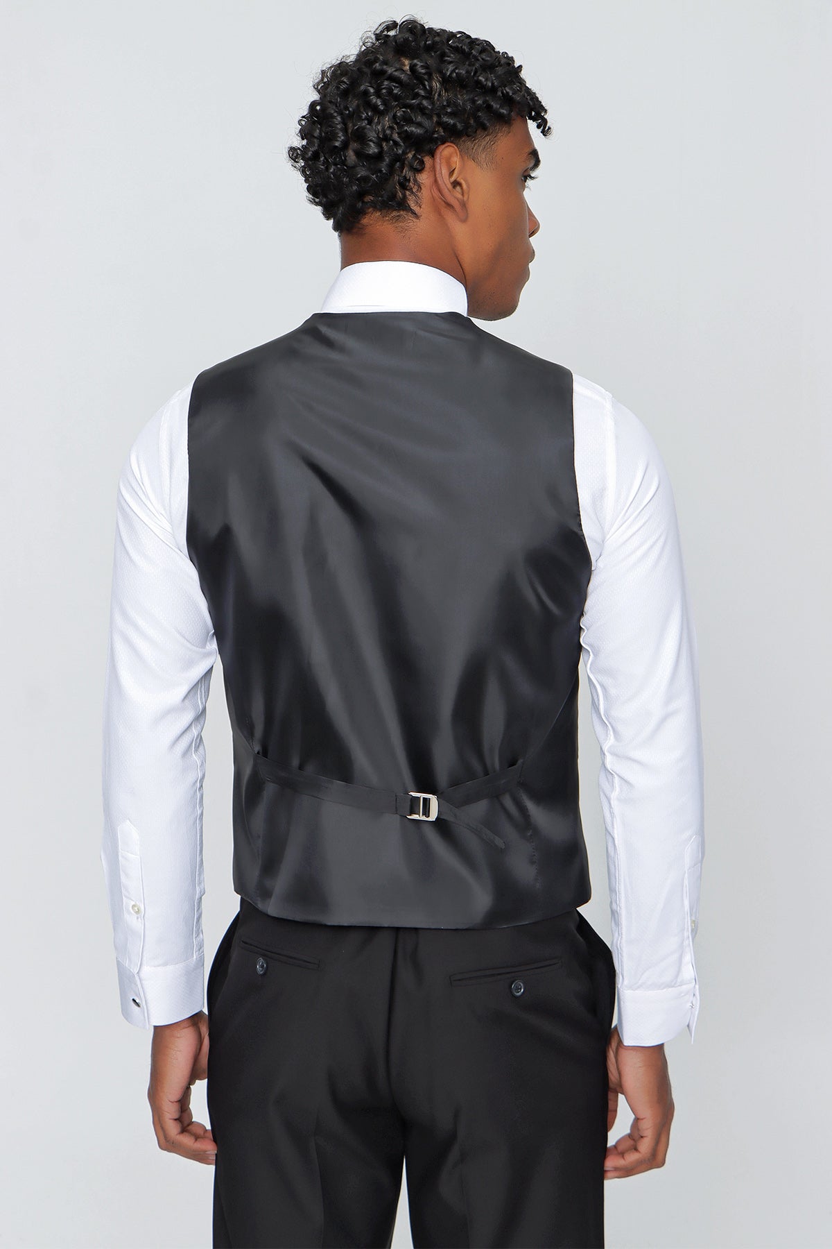 Slim-Fit Classic Vest - Black