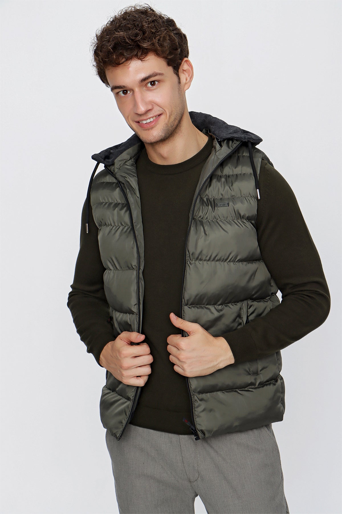 Slim-Fit Hooded Puffer Vest - Dark Khaki