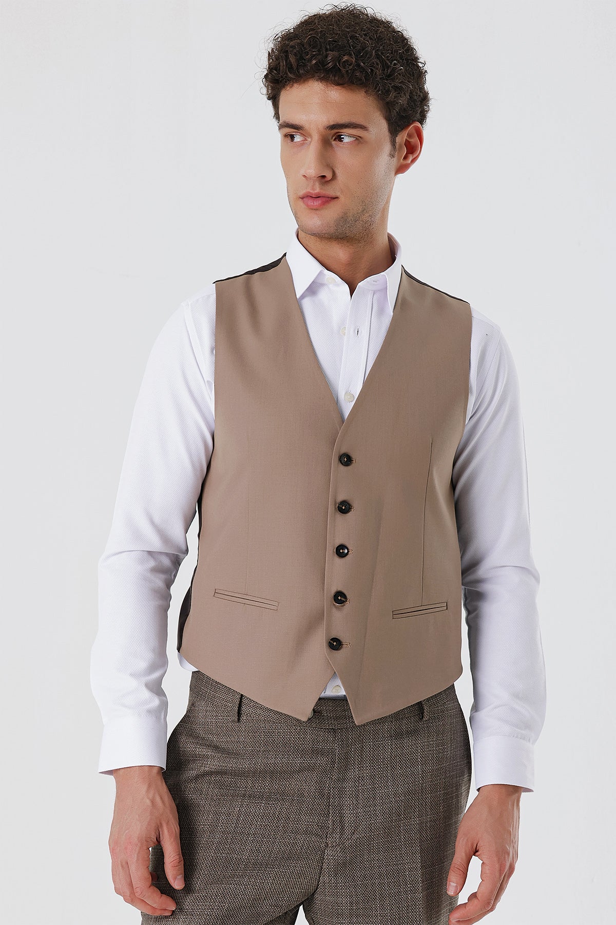 Slim-Fit Classic Vest - Camel