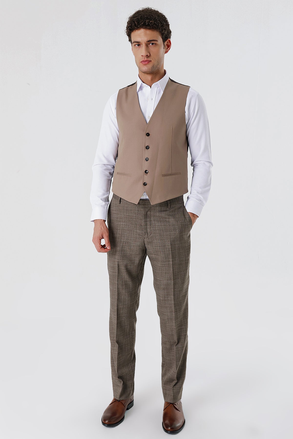 Slim-Fit Classic Vest - Camel