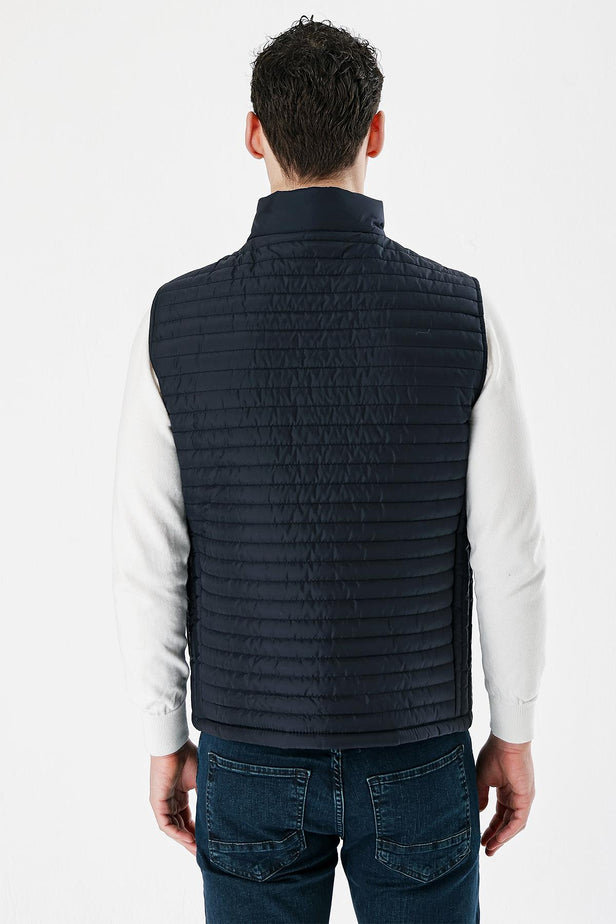 Slim-Fit Puffer Vest - Navy
