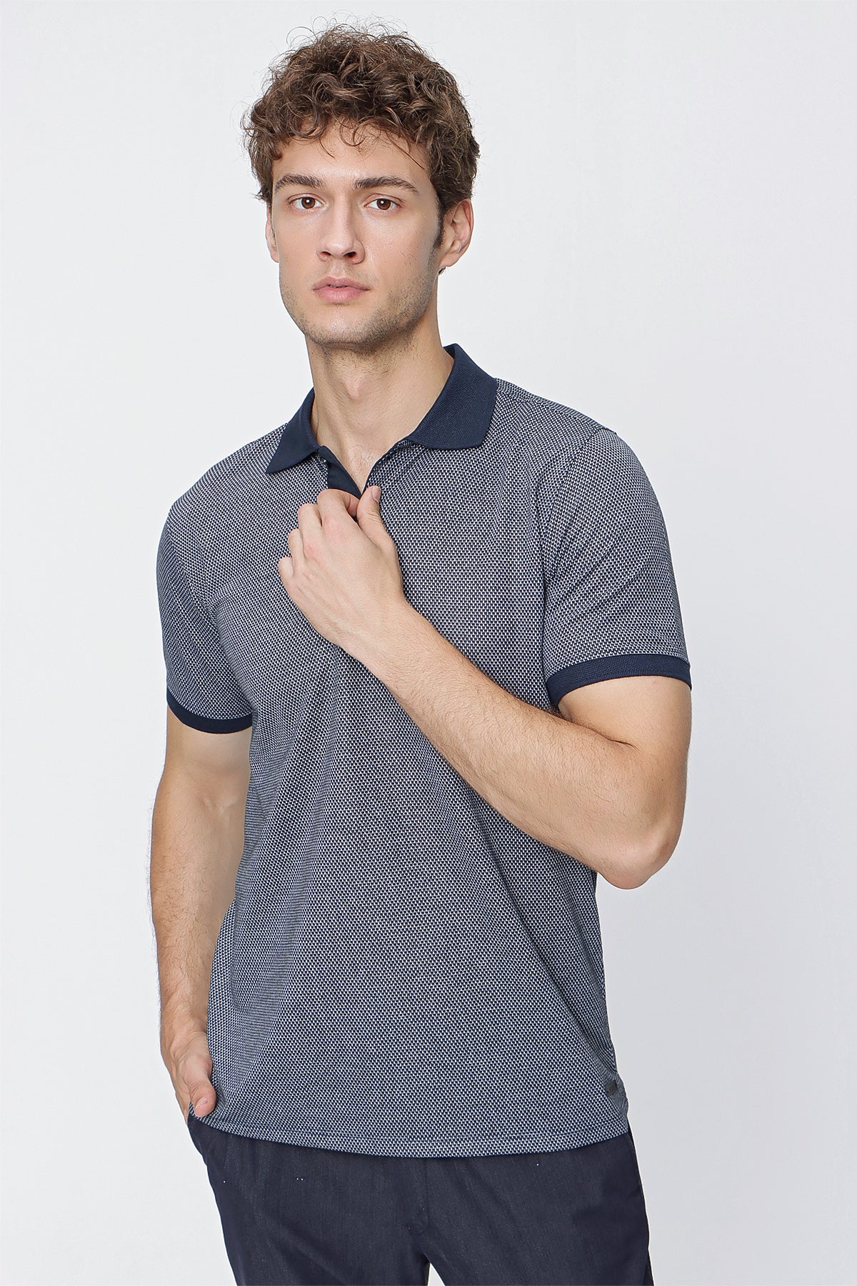 Comfort-Fit Textured Polo Shirt - Navy