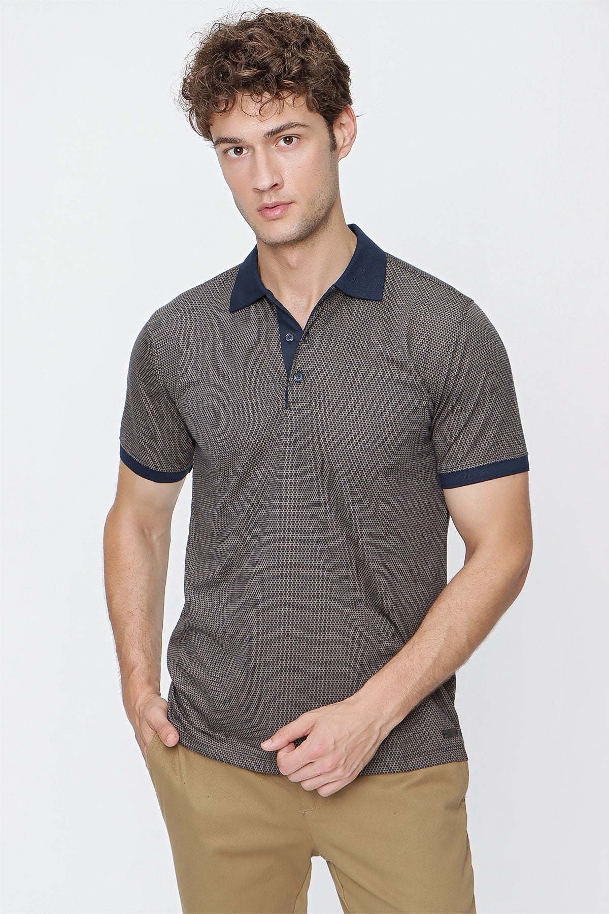 Comfort-Fit Textured Polo Shirt - Brown