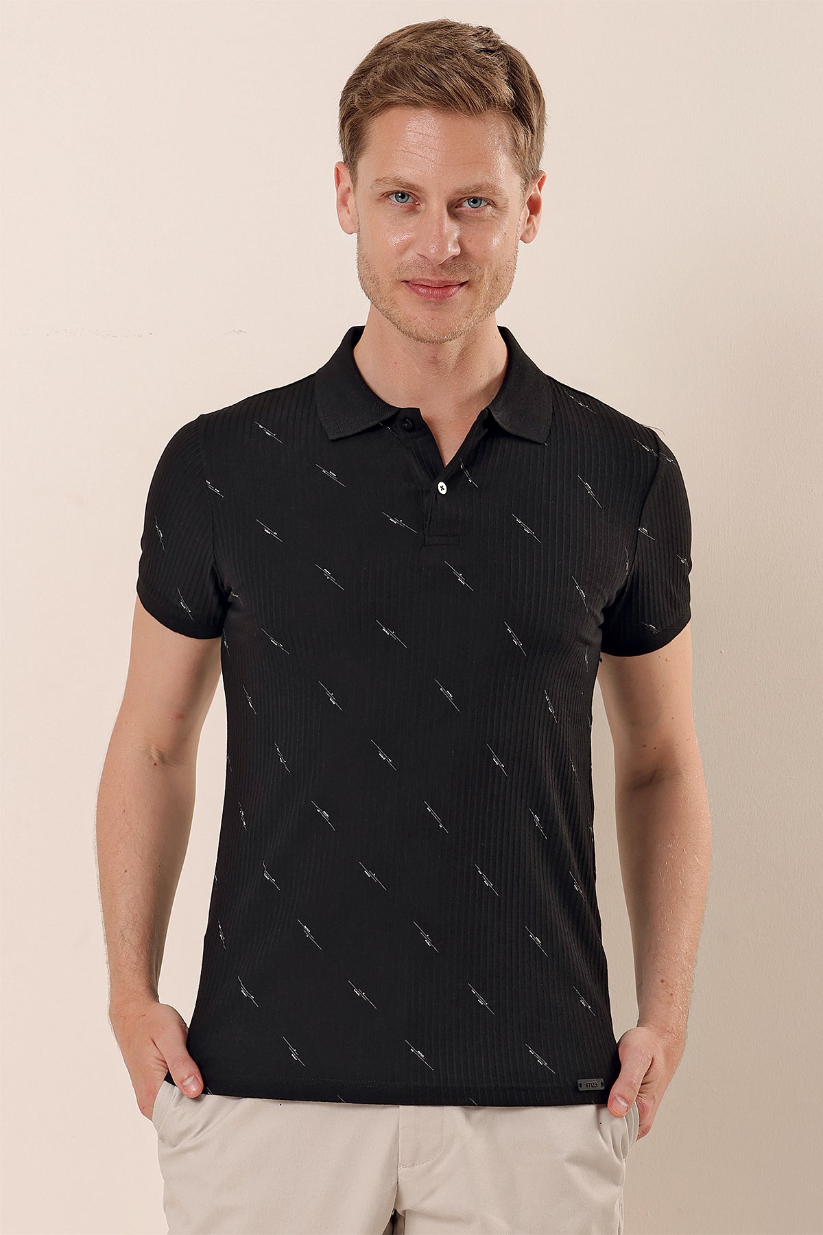 Slim-Fit Patterned Polo Shirt - Black