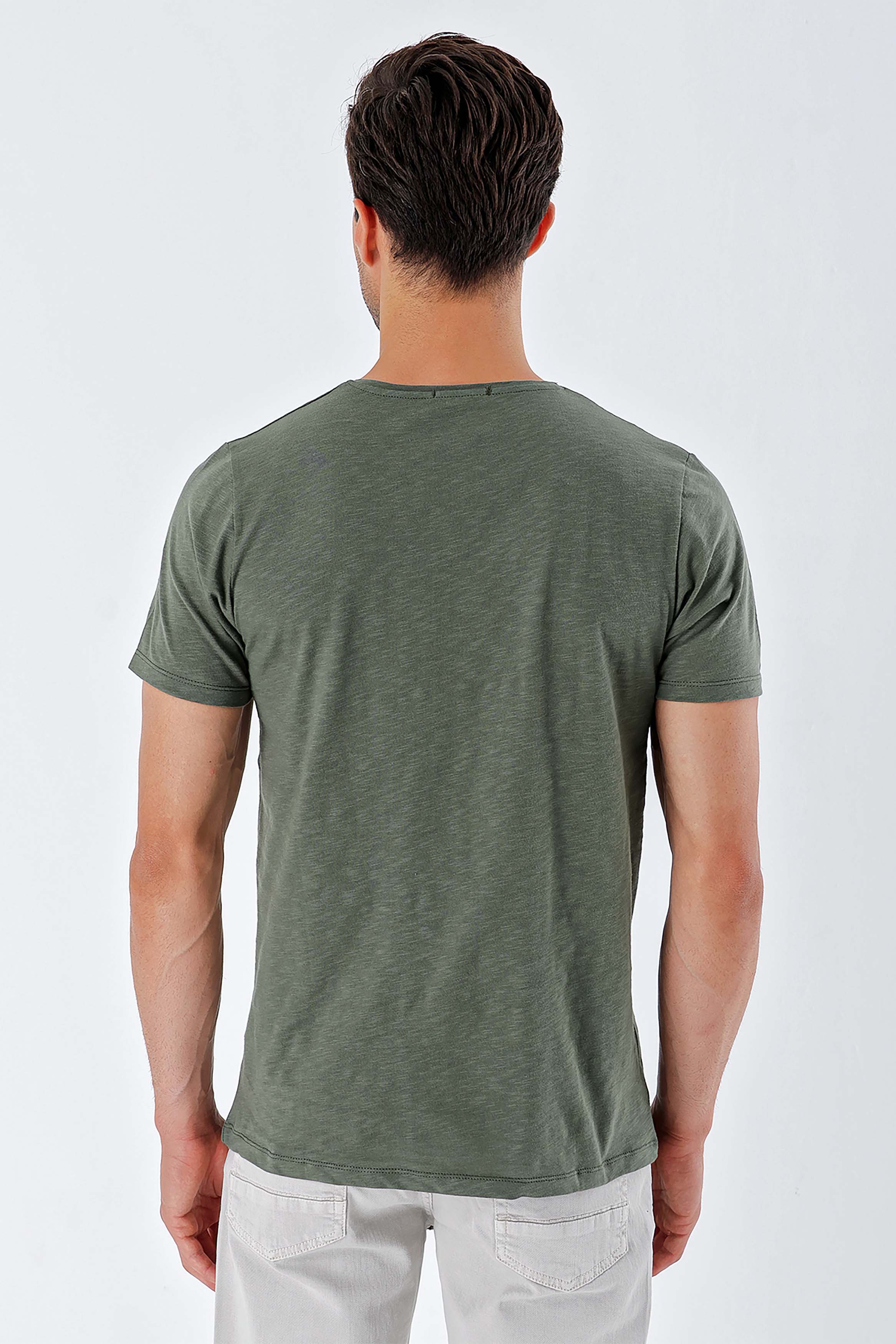 Slim-Fit Basic T-shirt - Khaki