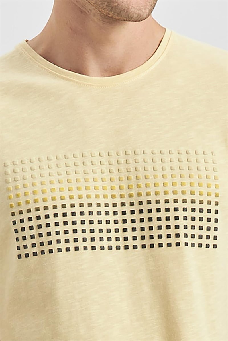 Slim-Fit Printed T-shirt - Yellow