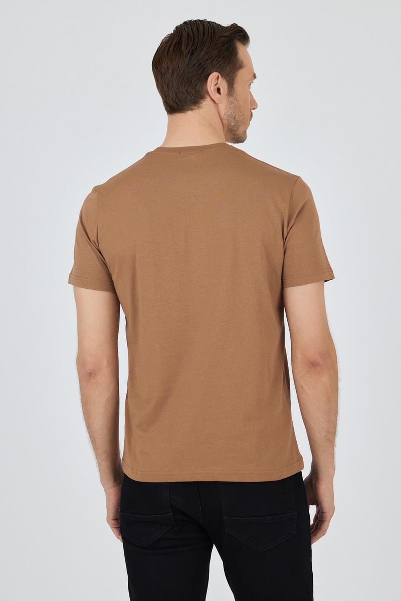 Slim-Fit Basic T-shirt - Camel