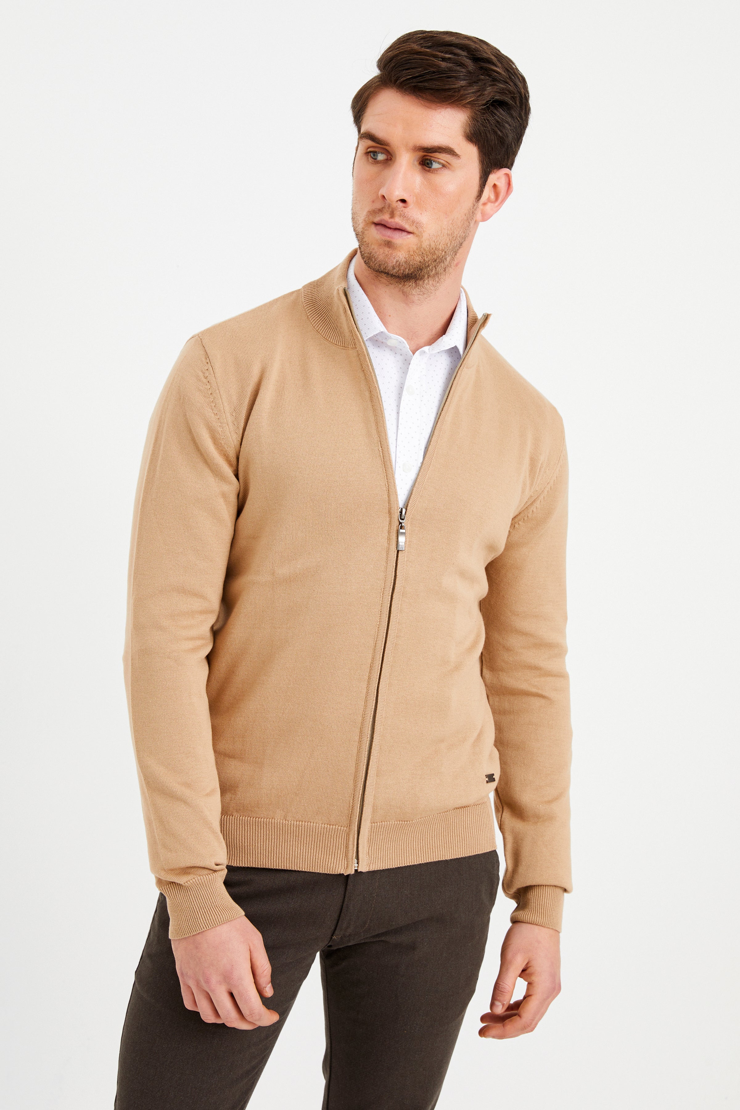 Comfort-Fit Stand-Up Collar Sweater - Camel