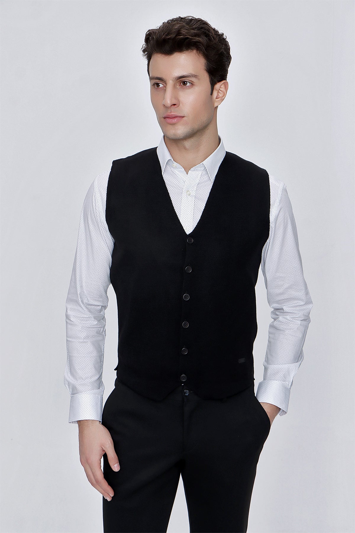 Slim-Fit Plain Vest - Black