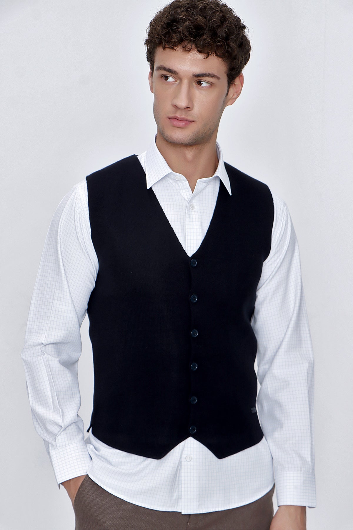 Slim-Fit Classic Vest - Navy