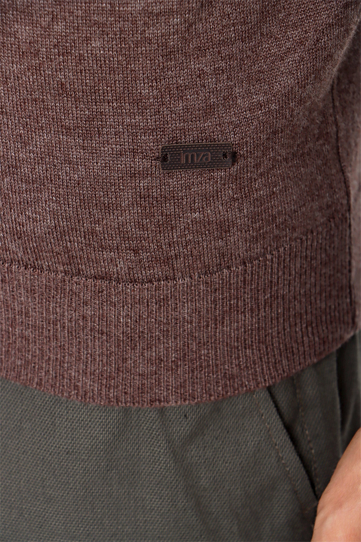 Comfort-Fit Half-Neck Knitwear - Brown