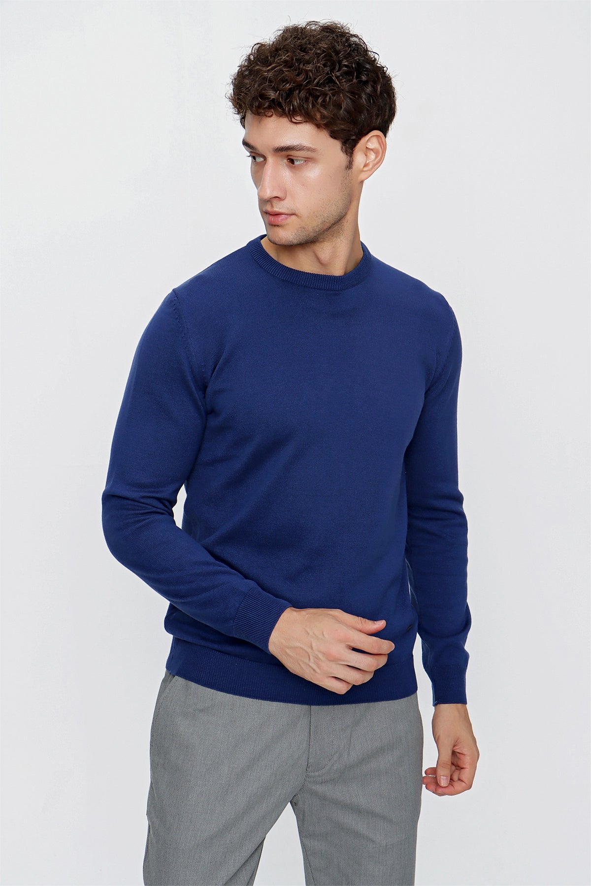 Comfort-Fit Round-Neck Knitwear - Indigo Blue